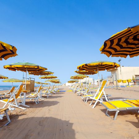 Triscinamare Hotel Residence Екстер'єр фото
