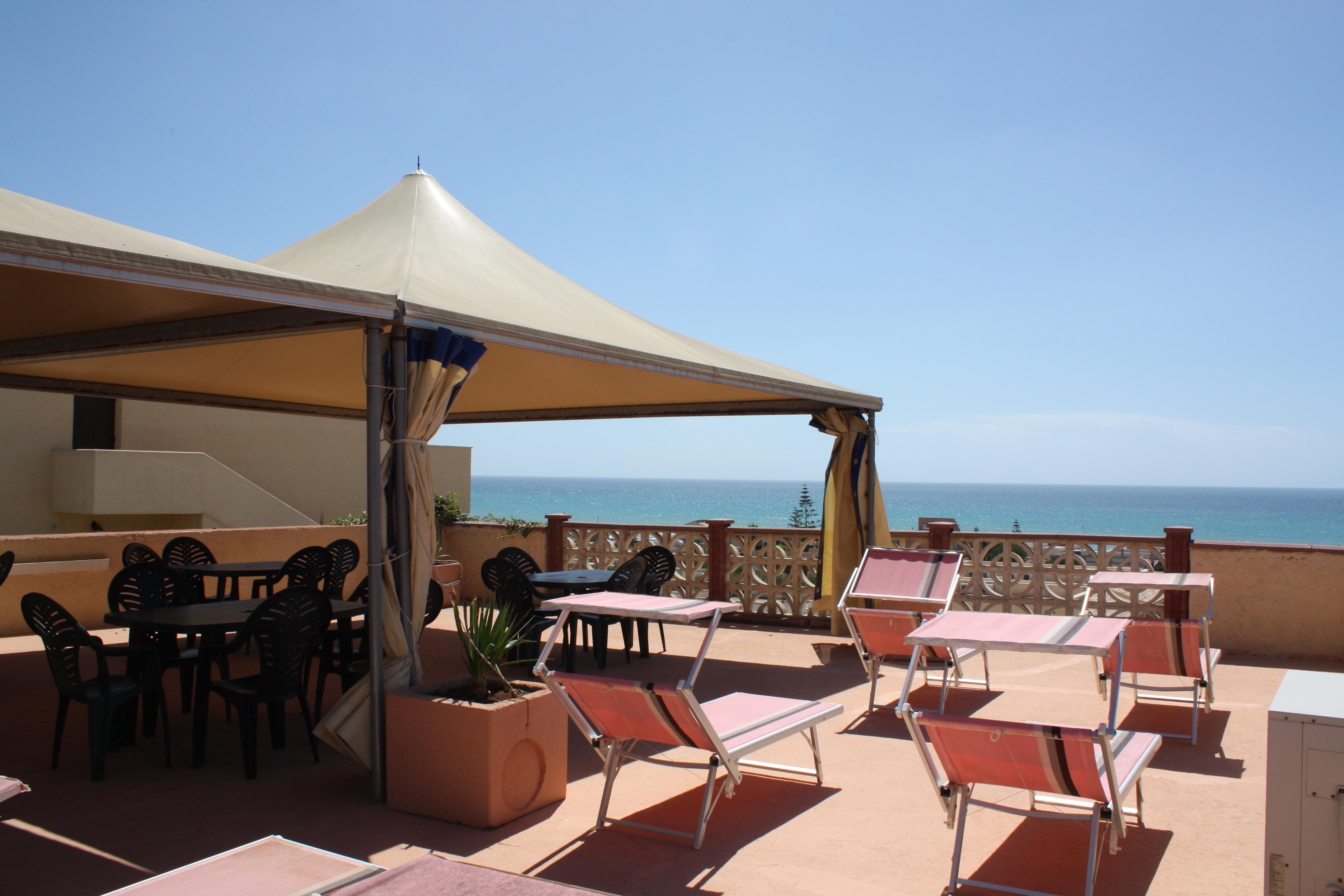 Triscinamare Hotel Residence Екстер'єр фото
