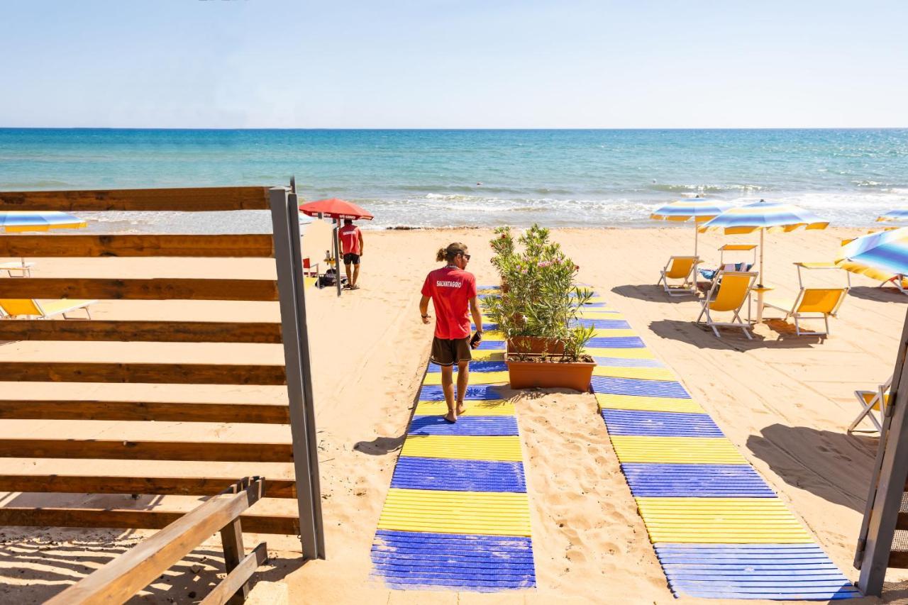 Triscinamare Hotel Residence Екстер'єр фото